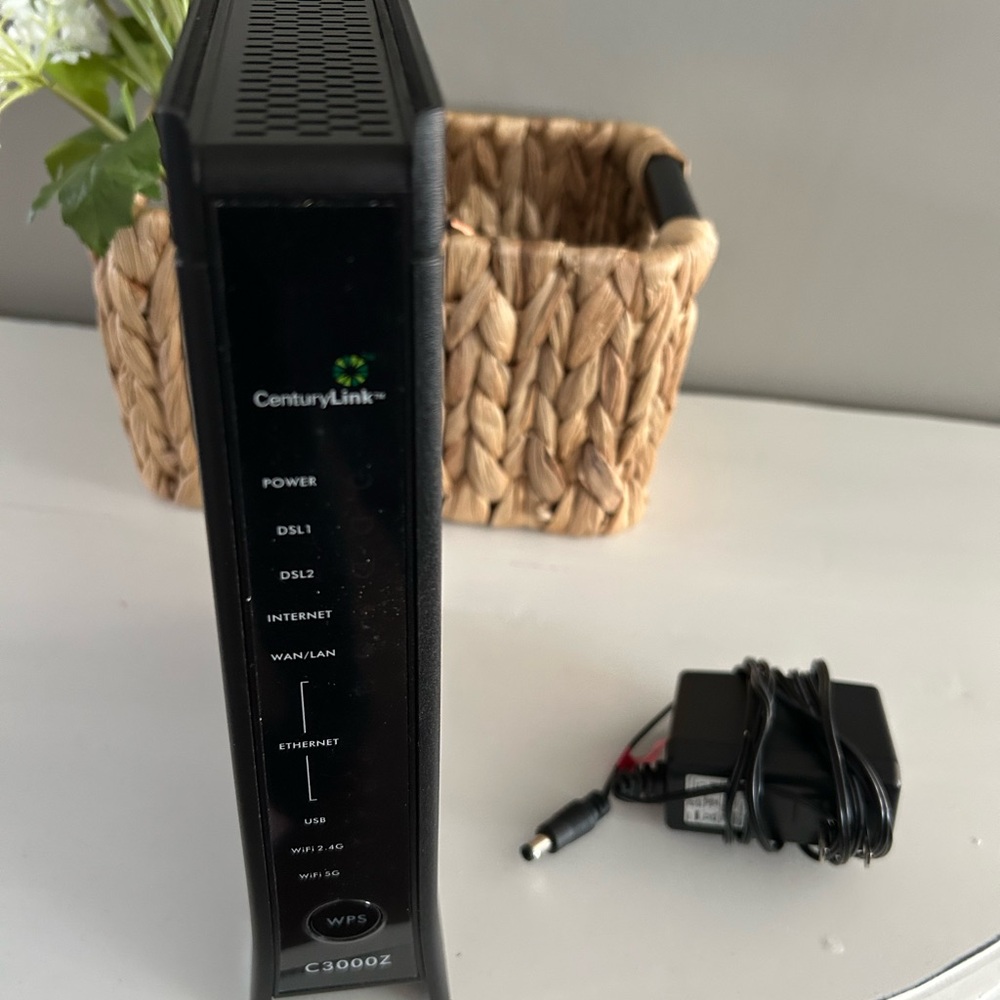 CenturyLink C3000Z Modem Router - Picture 1 of 2